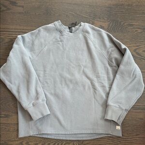 Vuori restore oversized crew neck sweatshirt S